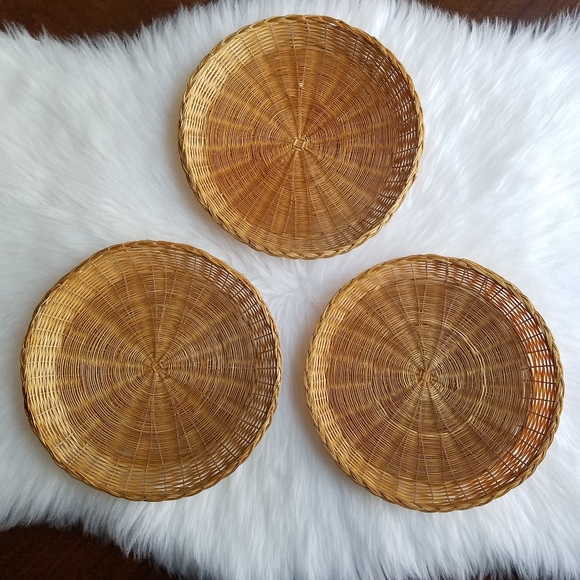 Vintage Boho Straw Plates (3 pc) - Picture 2 of 16